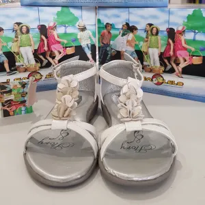 Lela Leo Girls White Leather Sandal