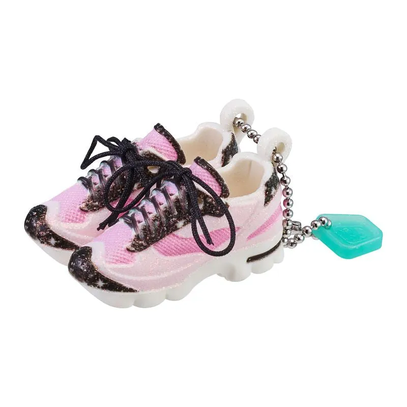 Real Littles Shoes Sneakers Mystery Pack Series 4