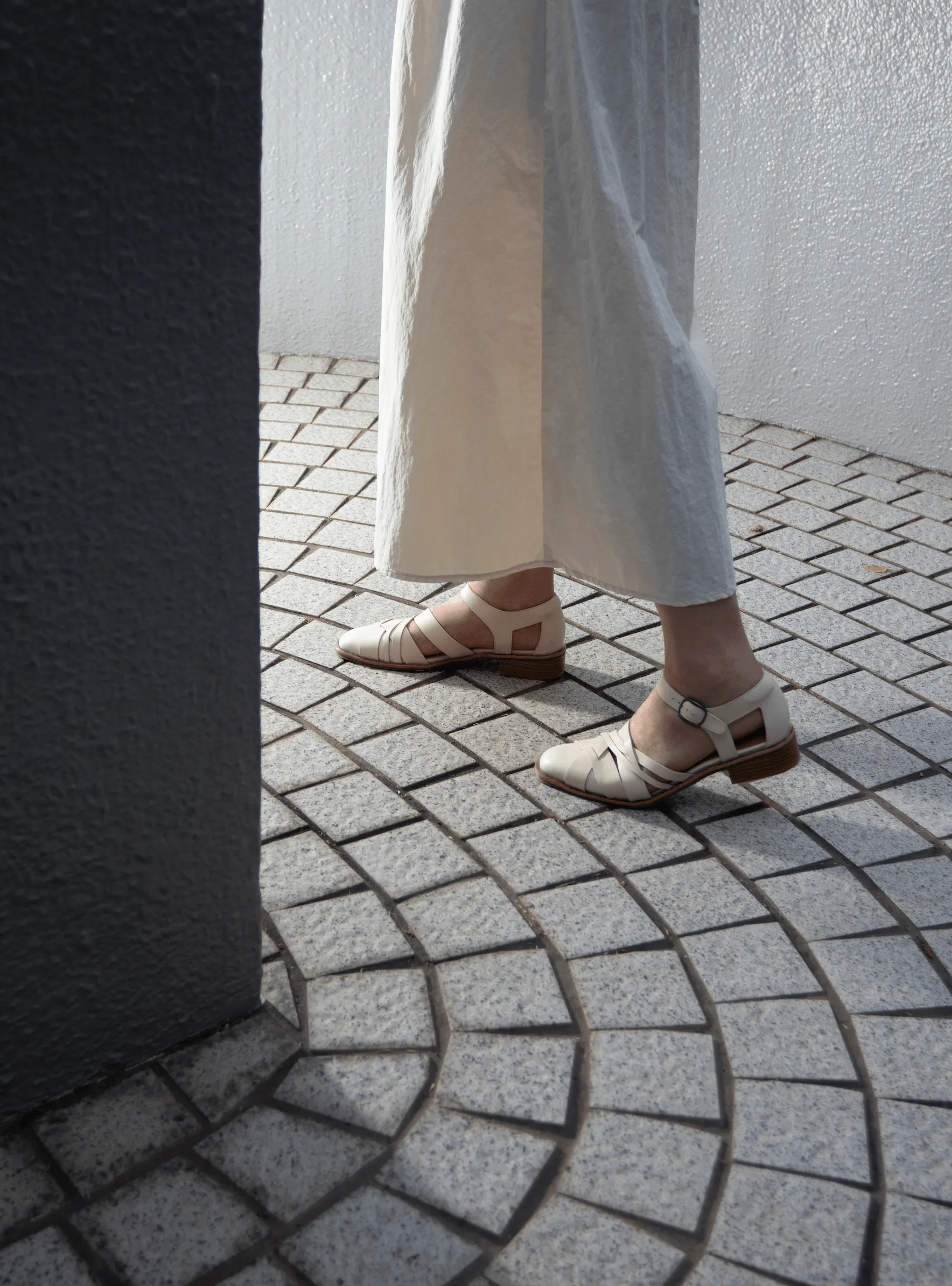 Round-Toe Strappy Sandals