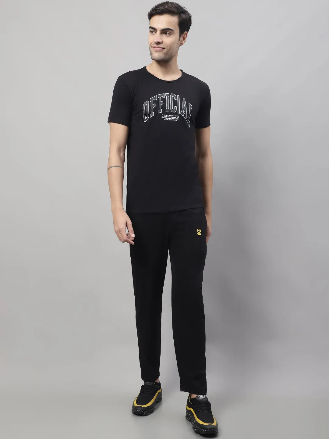 Vimal Jonney Black Cotton Printed Co-ord Set Tracksuit For Men(Zip On 1 Side Pocket)